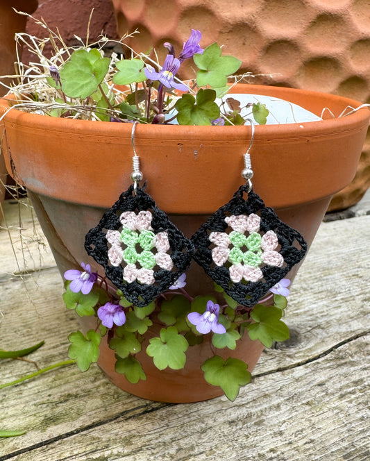 MINI CROCHET GRANNY SQUARE EARRINGS