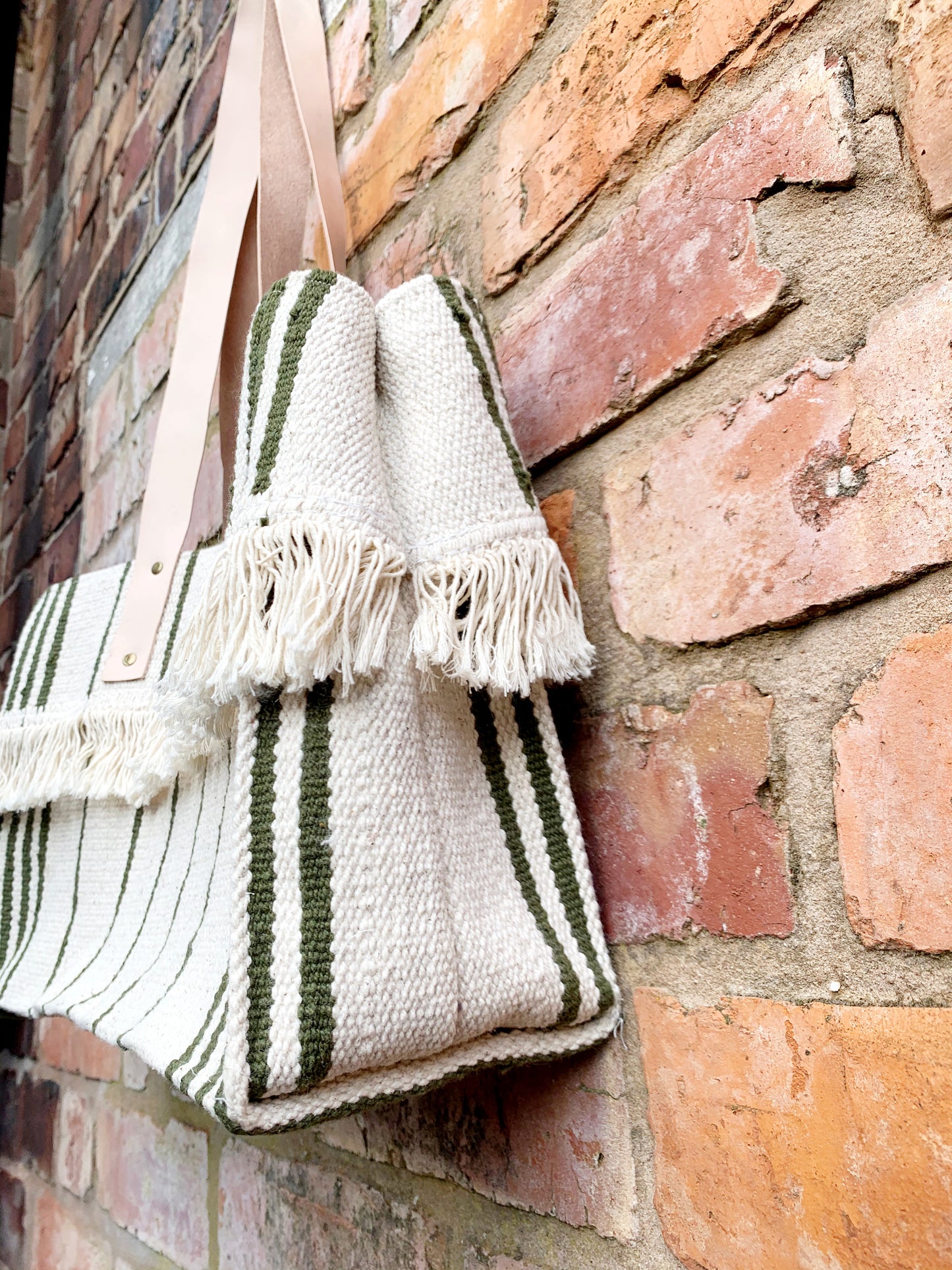 UPCYCLED RUG BEACH BAG